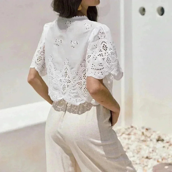 White Boho Women's Summer Ruffle Sleeve Embroidery Fabric Lace Up Short Top - Picture 3 of 6